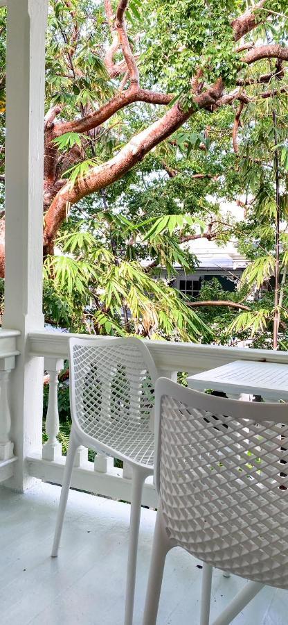 Marreros Guest Mansion - Adult Only Bed & Breakfast Key West Bagian luar foto